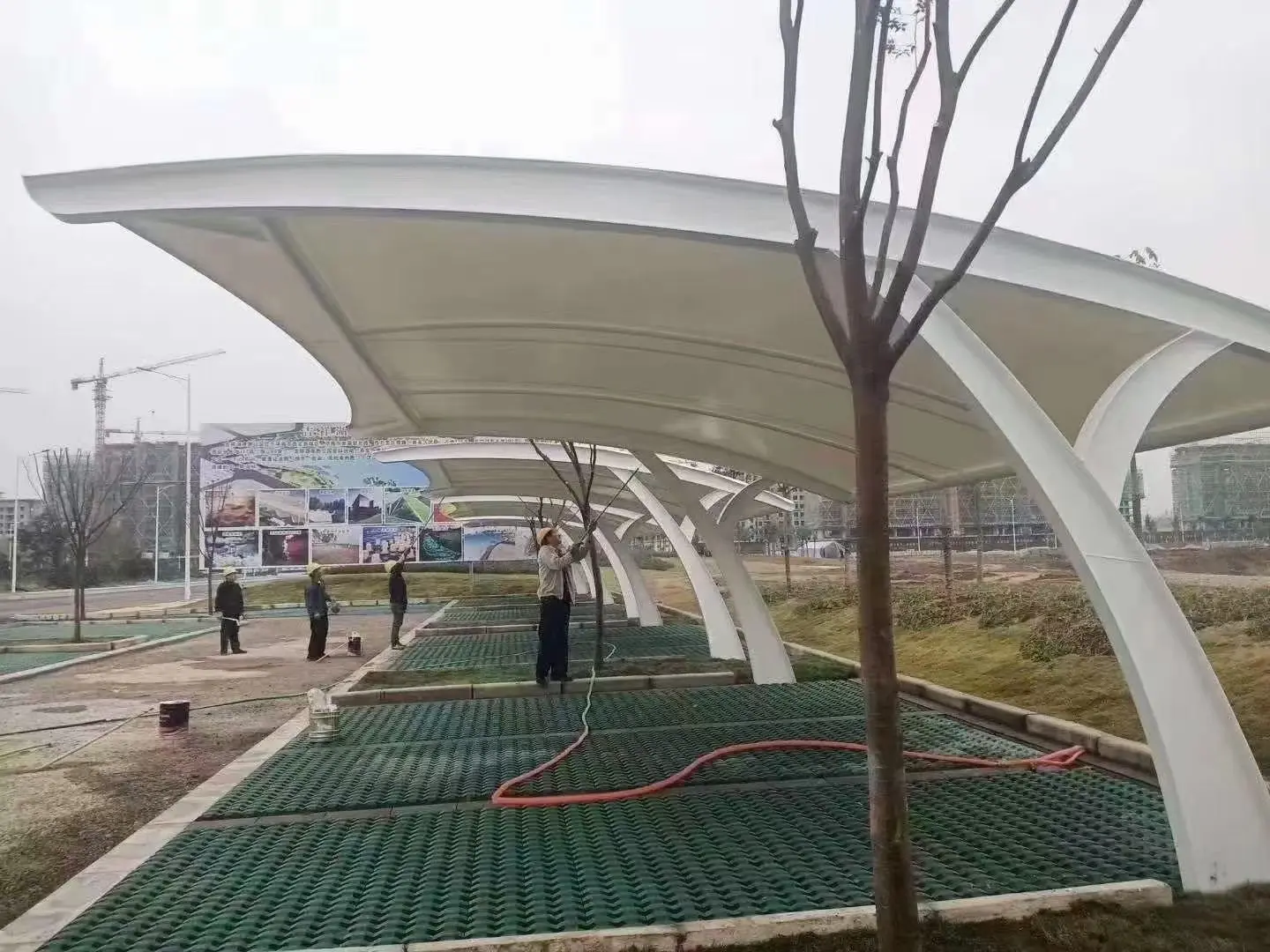 贵州余庆膜结构车棚采购避坑指南:本地气候不同,别拿低价当性价比
